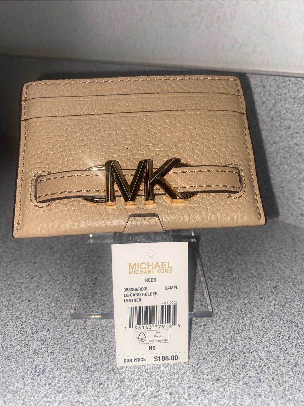 NWT Michael Kors Reed Large Pebbled Leather Card Holder Camel $188